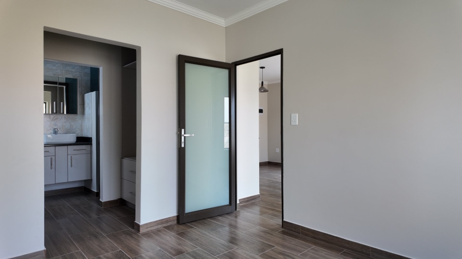 3 Bedroom Property for Sale in Stilbaai Wes Western Cape